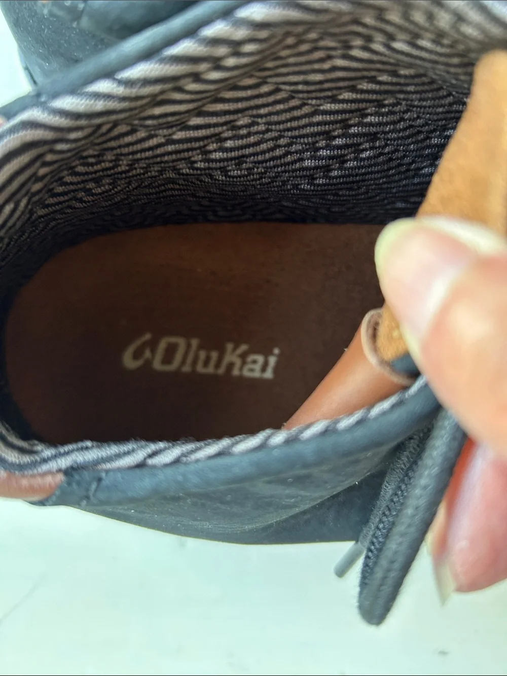 Olukai Papaku ‘lli Men’s Waterproof Chukka Boots EUC
